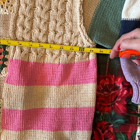 Cardigan in chenille sweater with handmade patch with striped pattern - Picture 6 of 7
